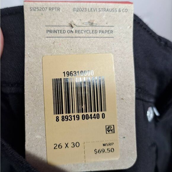Levi's 314 Shaping Straight Women's Jeans size 26x30 NWT Soft Black Wash - Picture 9 of 11